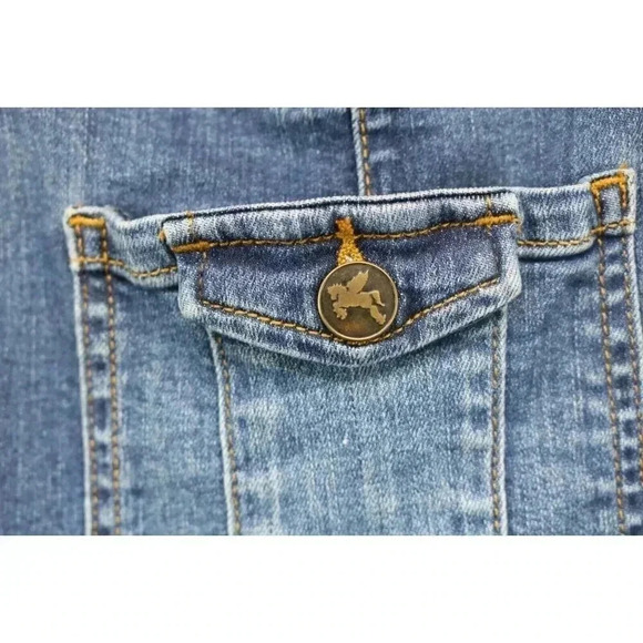 Unavailable - Picture 3 of 9